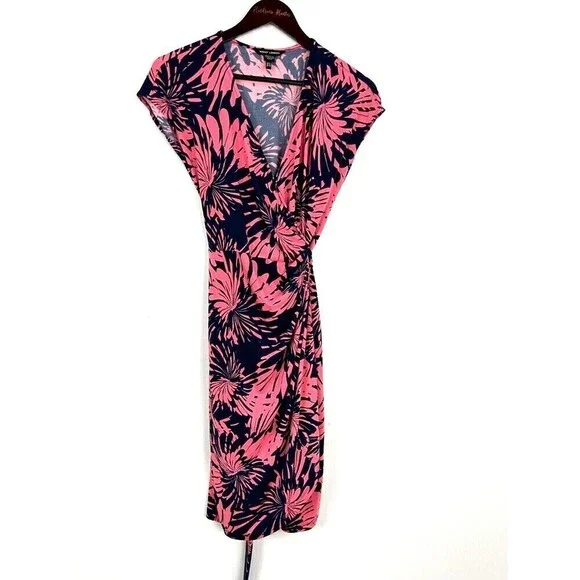 Maggy London Womens Sz 8 Pink And Blue Tropical Floral Cap Sleeve Wrap Dress N4 - Picture 3 of 12